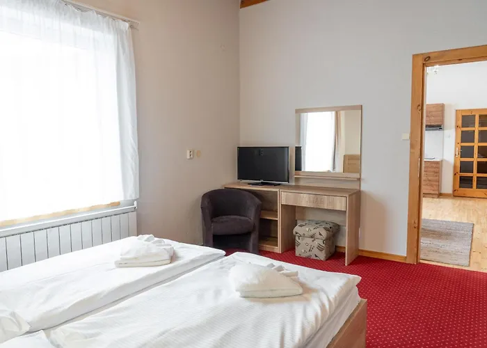 Hotel Toliar