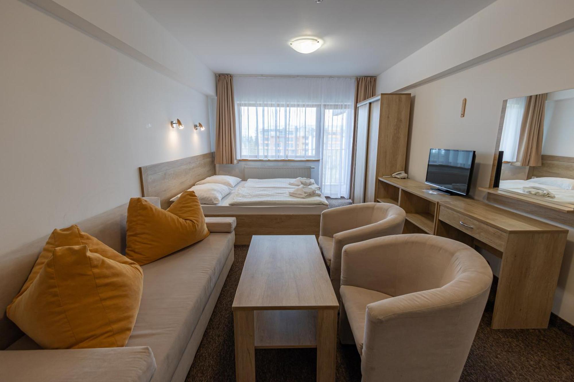 Hotel Toliar
