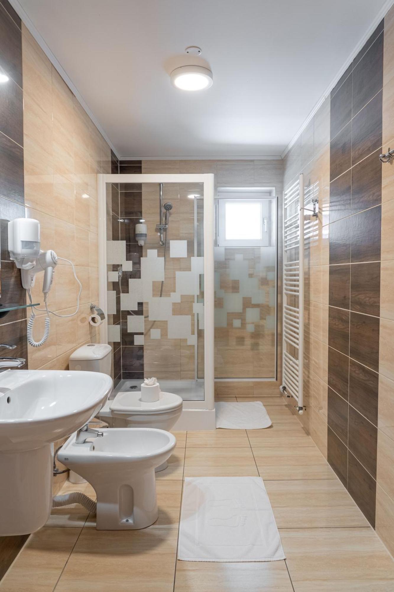 Hotel Toliar 3*