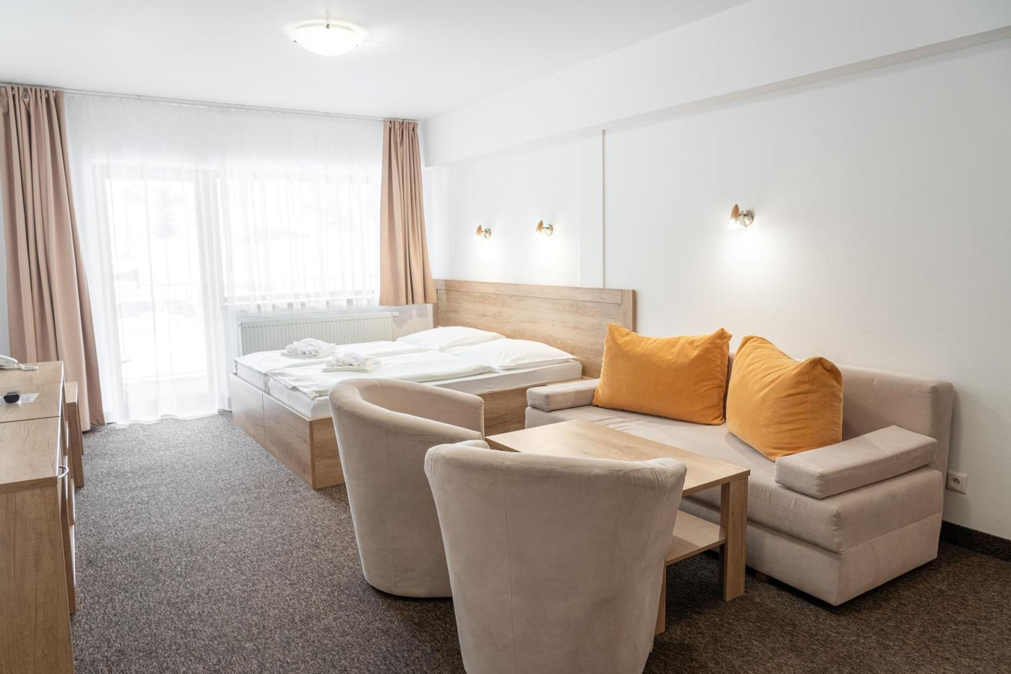 Hotel Toliar